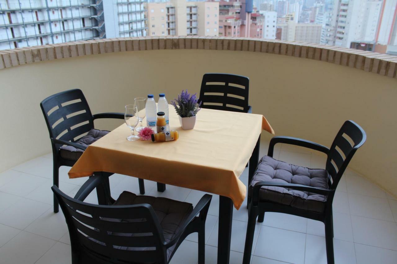 Apartamento Benidorm Viena Kültér fotó